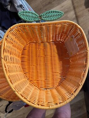 Woven peach Basket with Green Leaf Accent